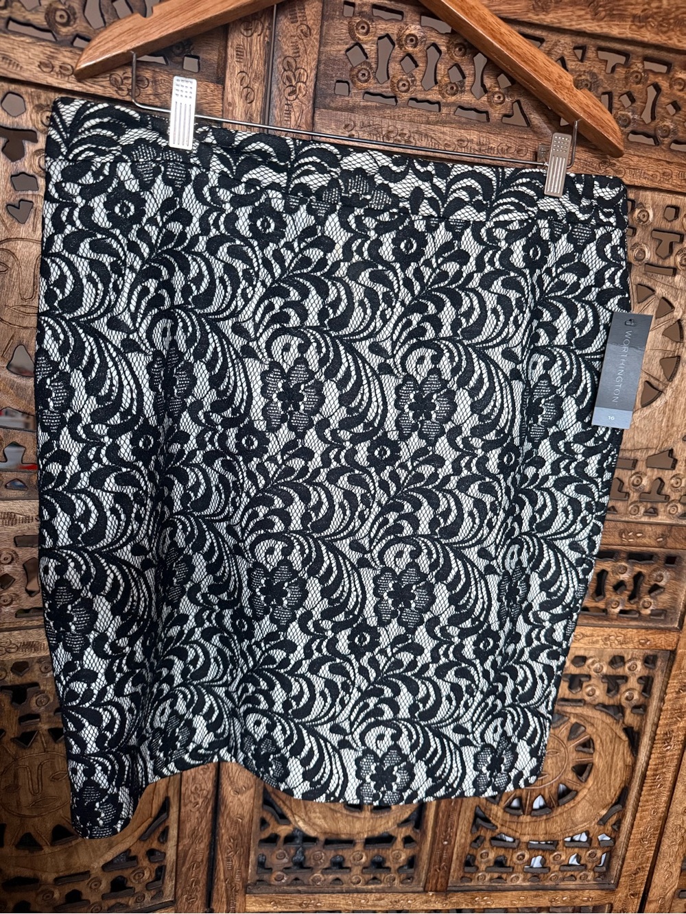 NWT Worthington Black and White Lace Pencil Skirt SZ 16